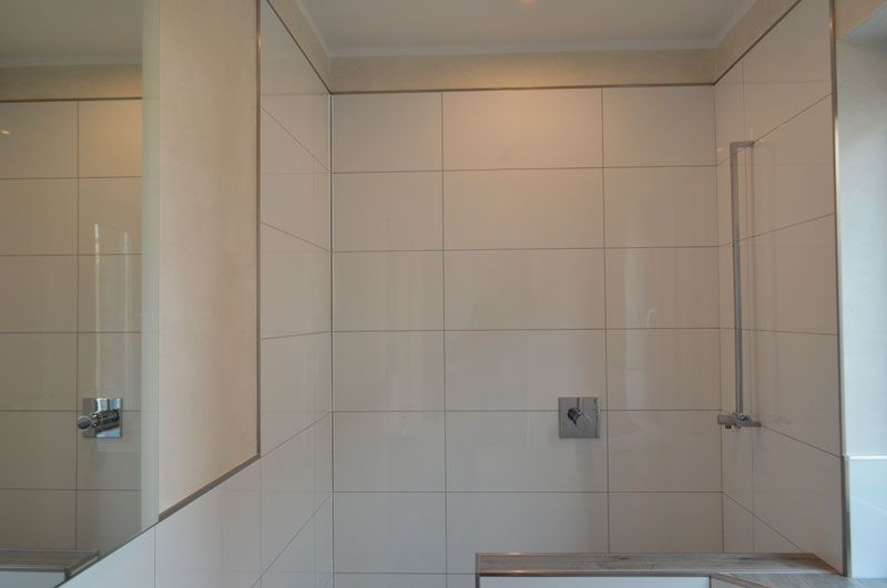 weisse-wandfliesen.jpg