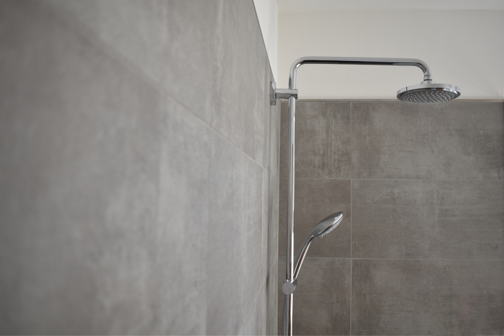dusche-detail.jpg